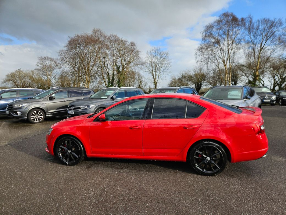 2016 Skoda Octavia - image 8