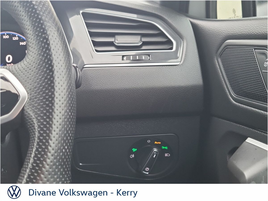 2024 Volkswagen Tiguan Allspace - image 19