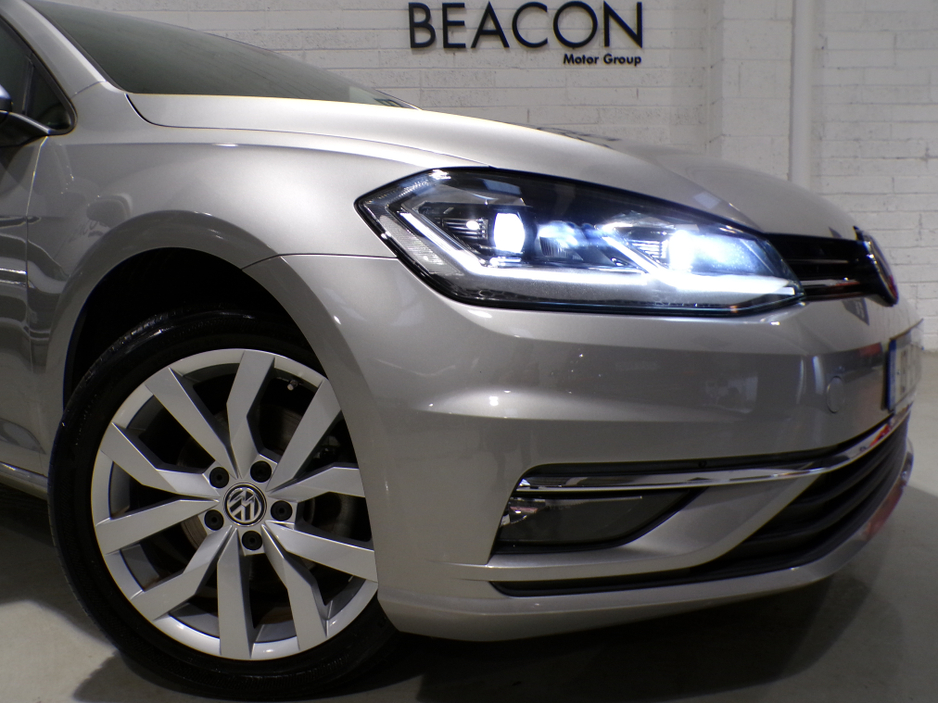 2018 Volkswagen Golf *MIESTER EDITION*MARK 7.5*AUTO*VW GOLF 1.4 TSI HIGH-LINE*FULL LEATHER HEATED MEMORY SPORT SEATS**VIRTUAL COCKPIT*PILOT PARKING*COLOUR CAMERA*SAT-NAV*APPLE-CARPLAY*ANDROID AUTO*UP-GRADED VW ALLOYS*XL M €18,900