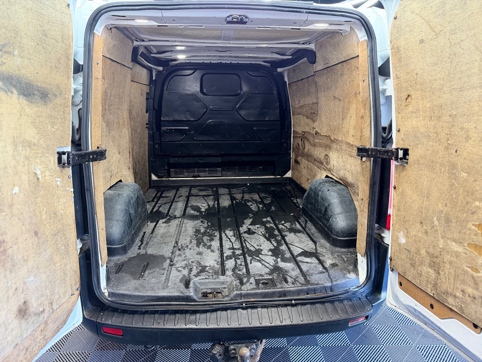 2023 Ford Transit Custom  €20,000