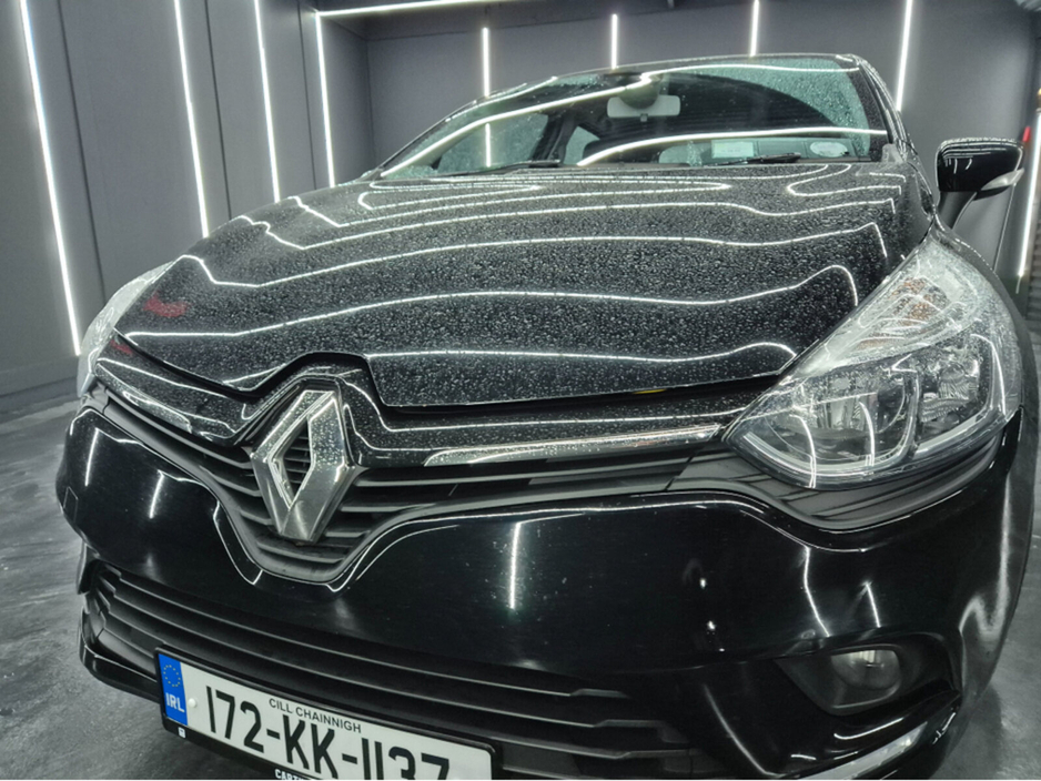 2017 Renault Clio - image 3