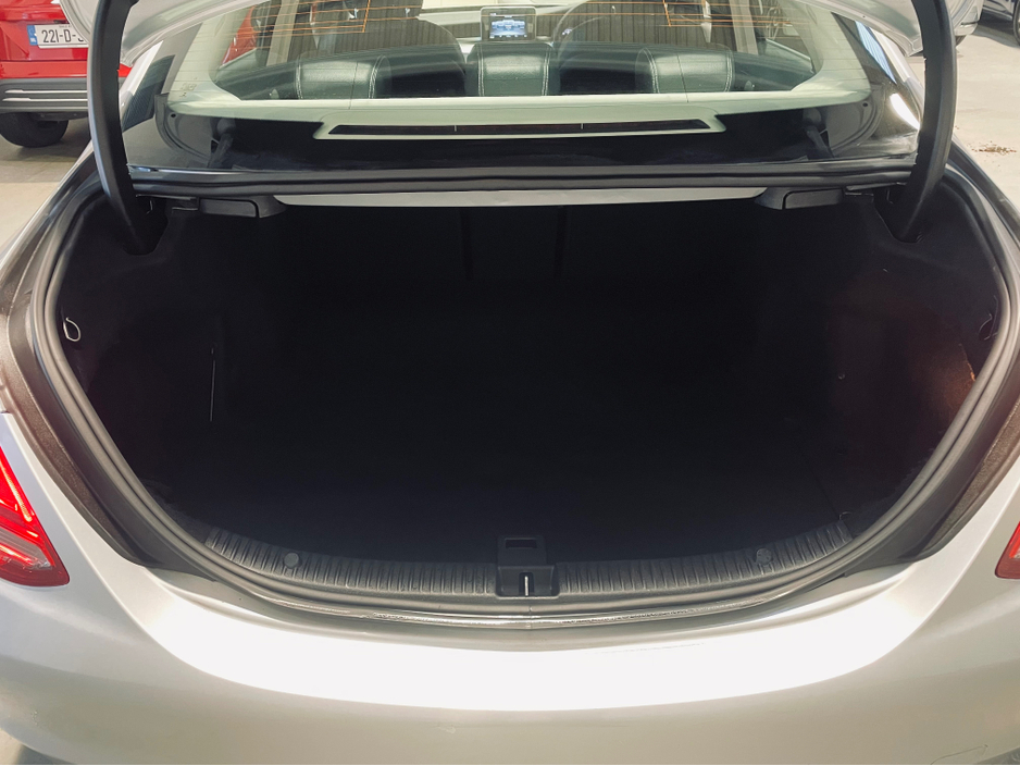 2018 Mercedes-Benz C Class - image 19