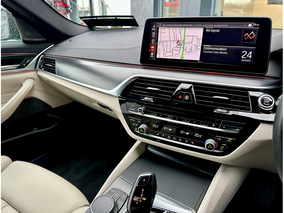 2023 BMW 5 Series ++LOW KM++ M SPORT PRO MHEV AUTO 520 D