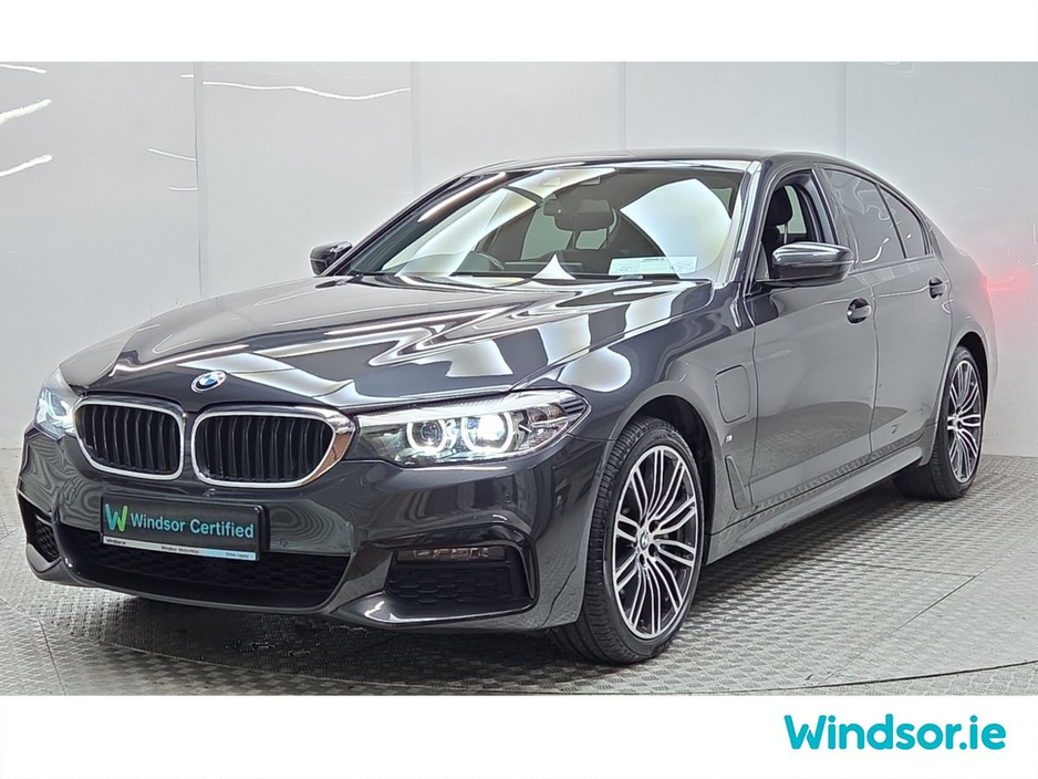 2019 BMW 5 Series - image 14