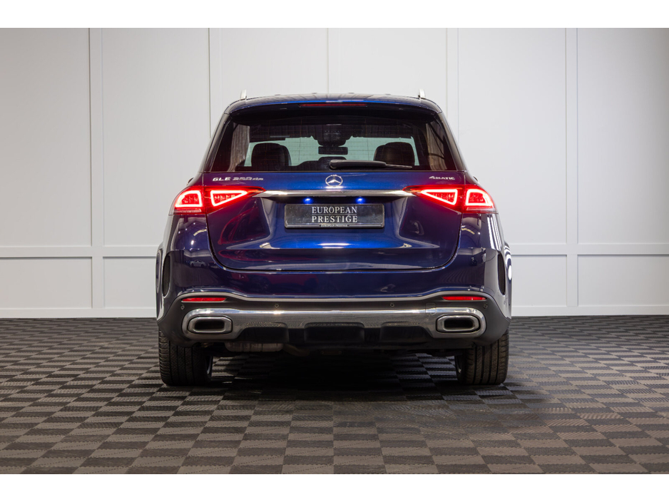 2022 Mercedes-Benz GLE Class GLE 350 de 4MATIC AMG Line €52,846