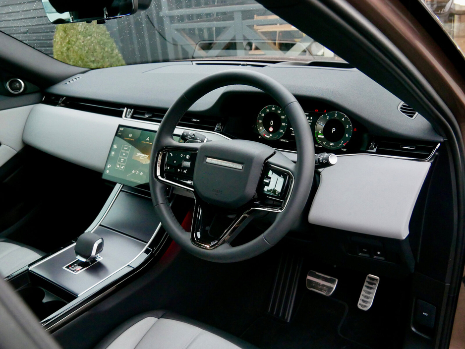 2025 Land Rover Range Rover Evoque 1.5 I3 PHEV 269 PS Dynamic SE €59,950