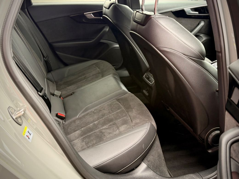 2021 Audi A4 - image 10