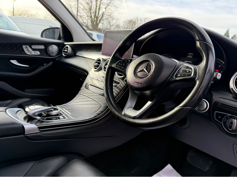 2018 Mercedes-Benz GLC Class - image 9