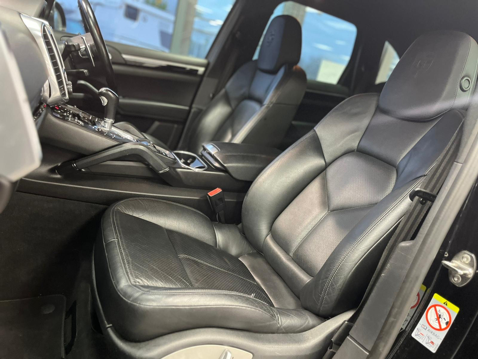 2014 Porsche Cayenne 3.0 D V6 PLATINUM EDITION €27,900