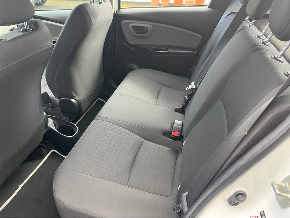 2021 Toyota Corolla - image 8