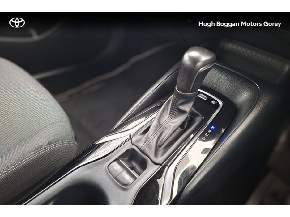 2023 Toyota Corolla LUNA 4DR SALOON AUTO €26,950