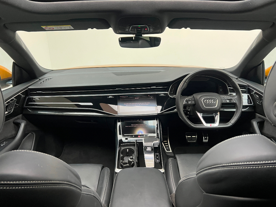 2020 Audi Q8 S LINE 50 TDI 286HP QUATTRO *PAN ROOF* €65,990