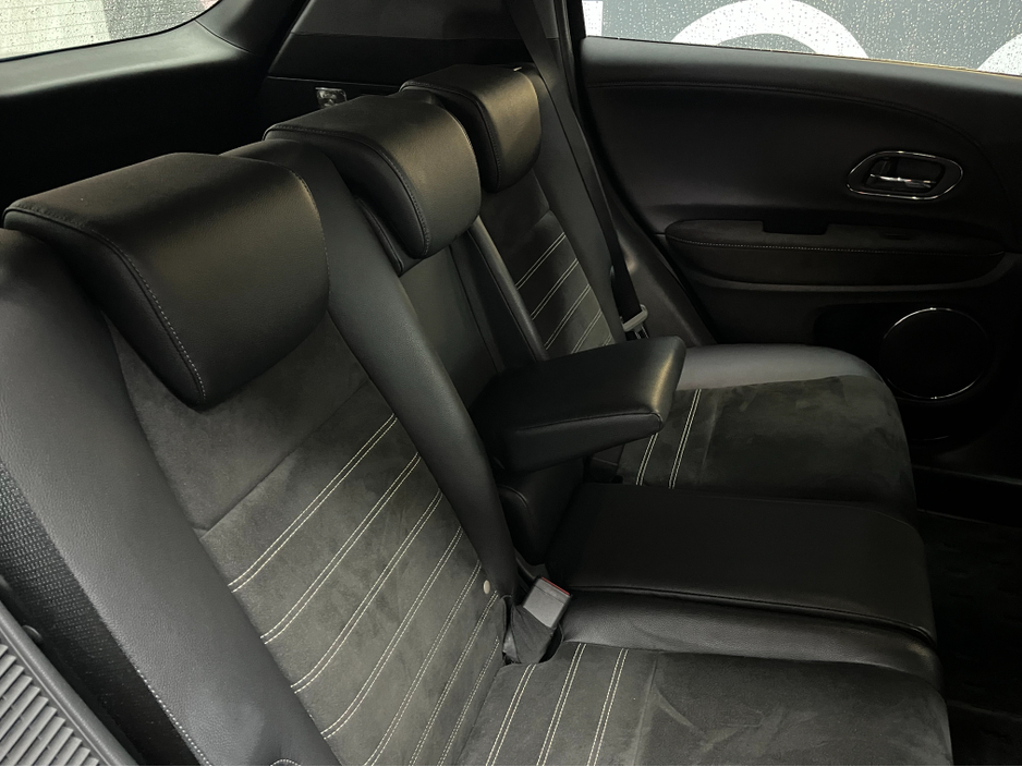 2017 Honda Vezel €16950 2017 HONDA VEZEL RS HYBRID SENSING 1.5 AUTOMATIC / CRUISE CONTROL / REVERSE CAMERA / HEATED SEATS / PADDLE SHIFTERS €16,950