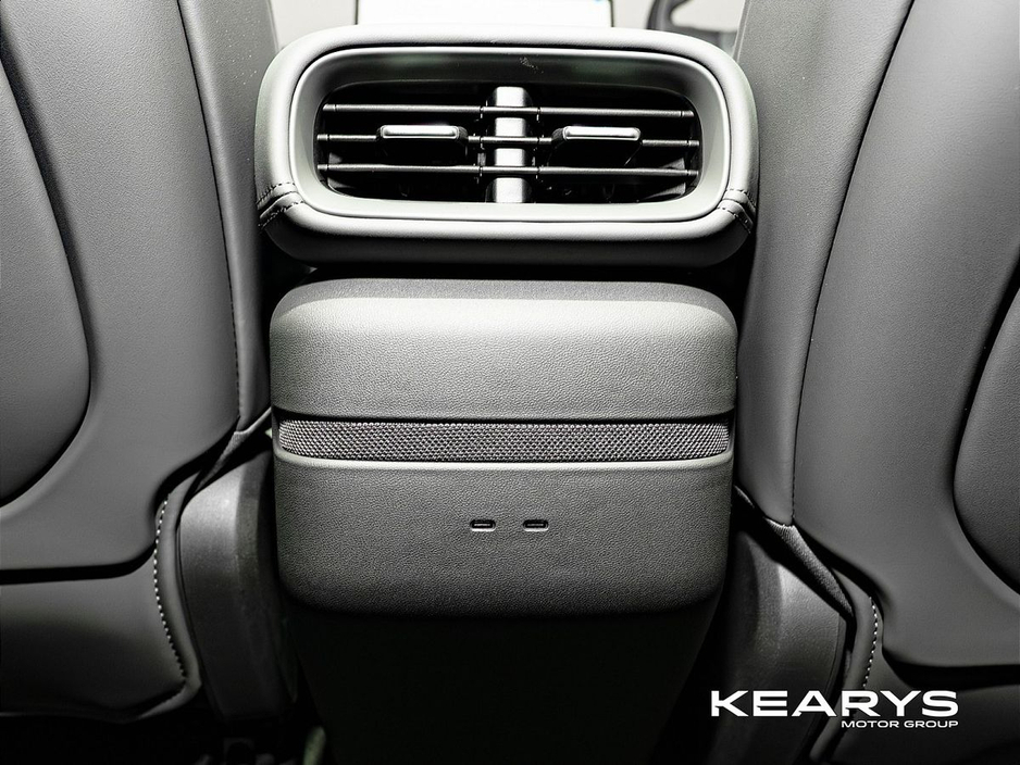 2026 Xpeng G6 - image 19