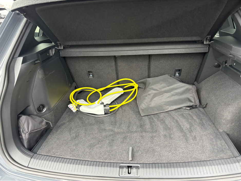 2024 Volkswagen Tiguan - image 22