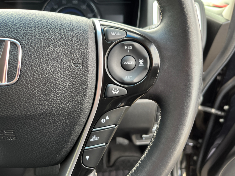 2020 Honda Odyssey - image 25