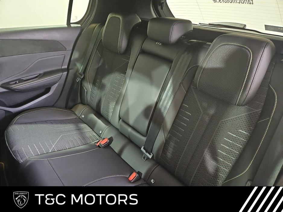 2026 Peugeot 308 - image 7