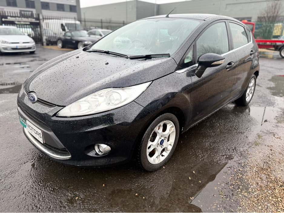 2012 Ford Fiesta ZETEC - 1.2 - LOW INSURANCE+TAX - JUST HAD FULL SERVICE + TB/WP - TRADE IN POSSIBLE €6,995