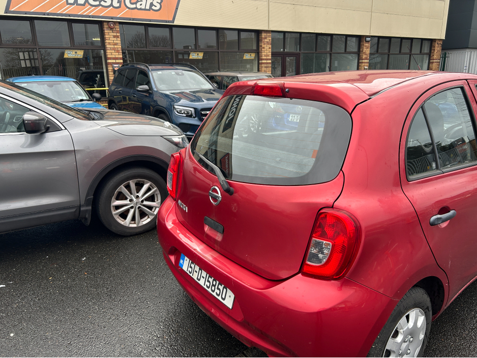 2015 Nissan Micra - image 3