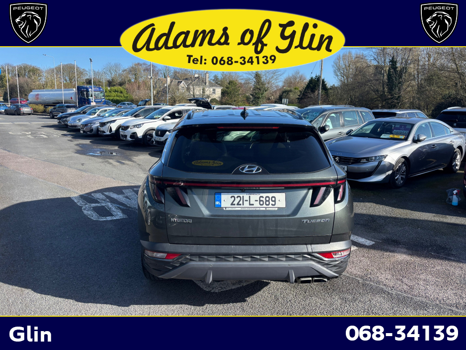 2022 Hyundai Tucson - image 3