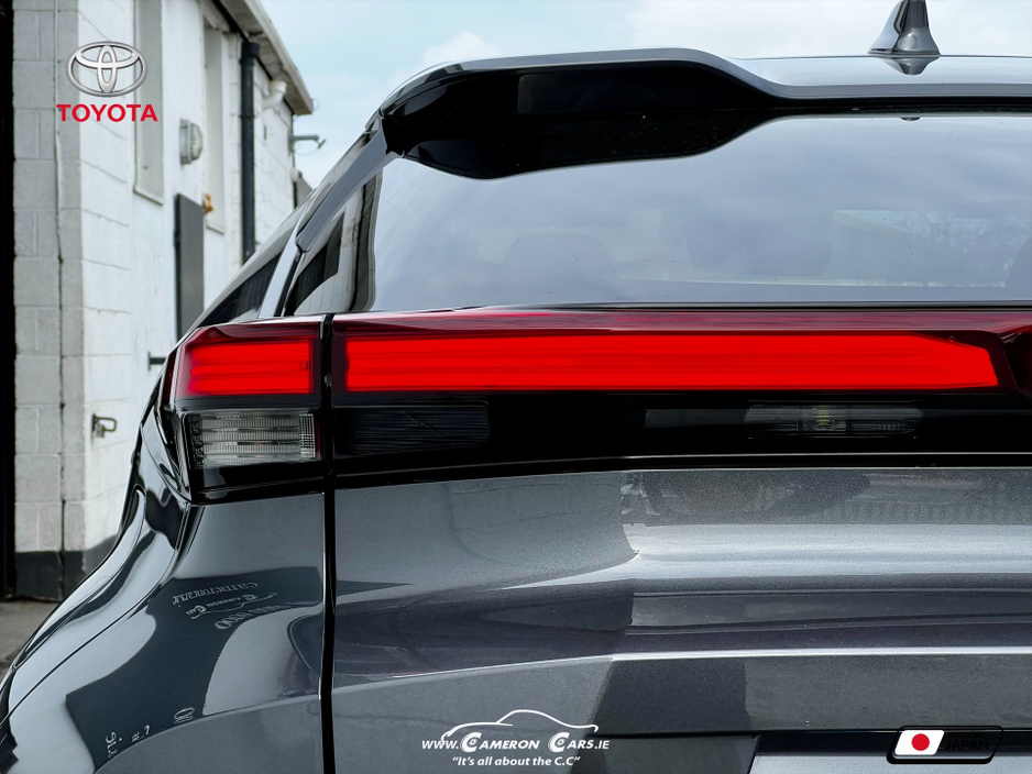 2024 Toyota C-HR - image 6