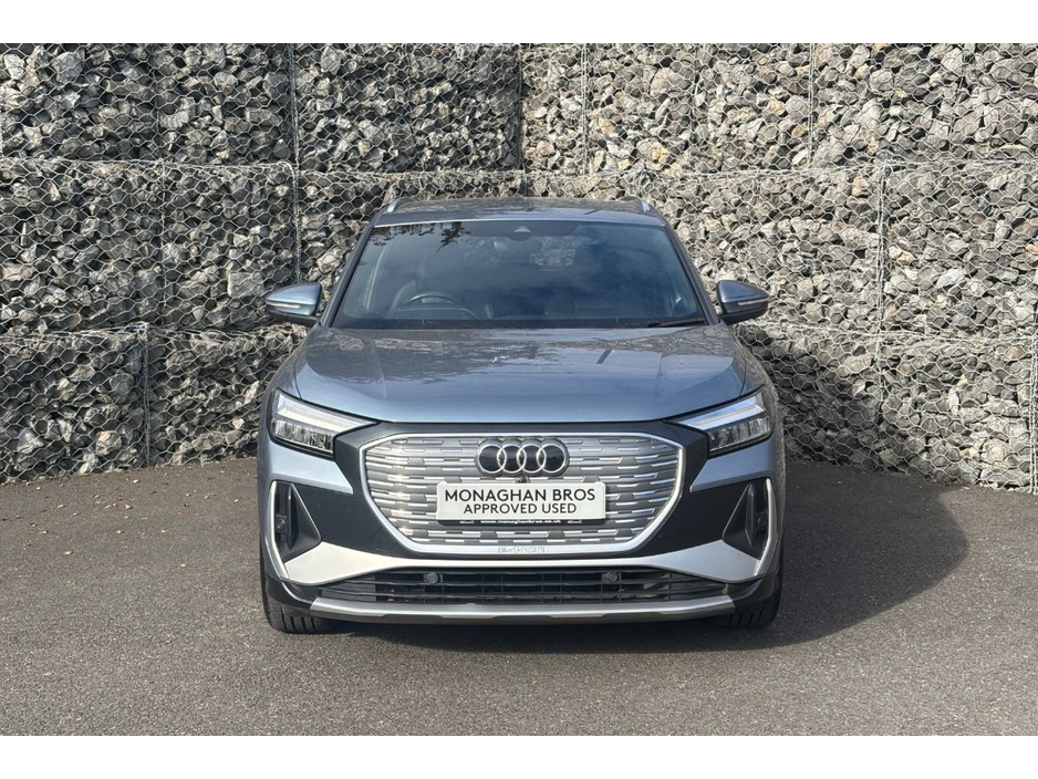 2023 Audi Q4 e-tron E-TRON S LINE 40 €32,137