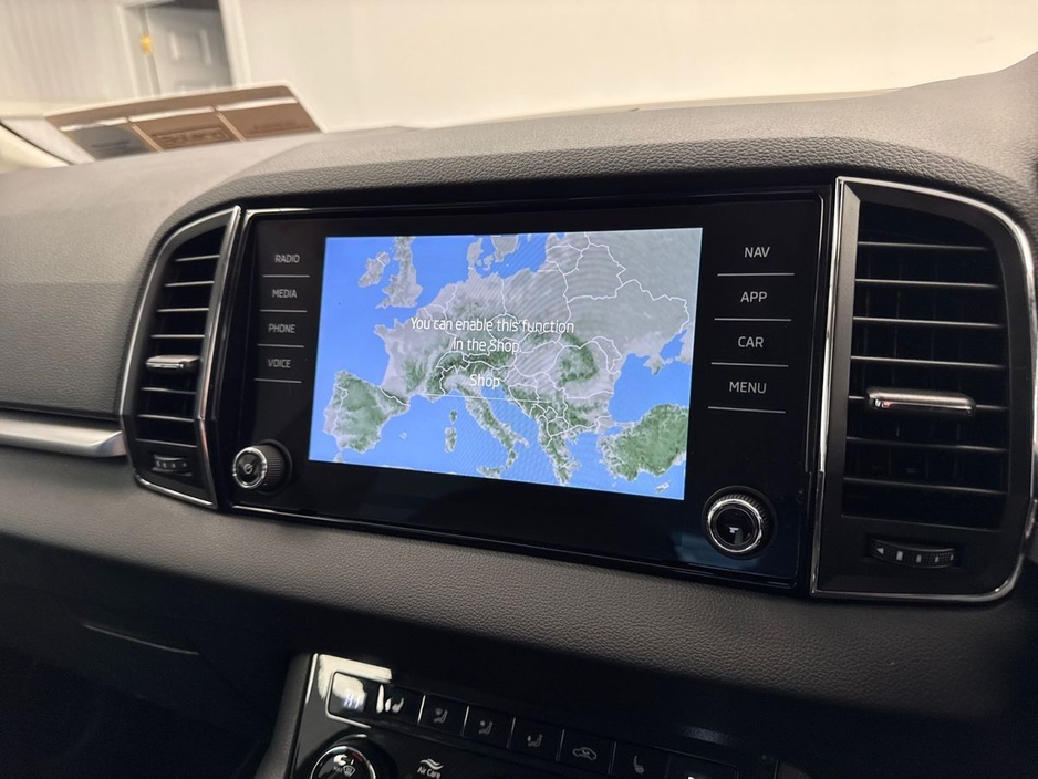 2023 Skoda Karoq - image 19