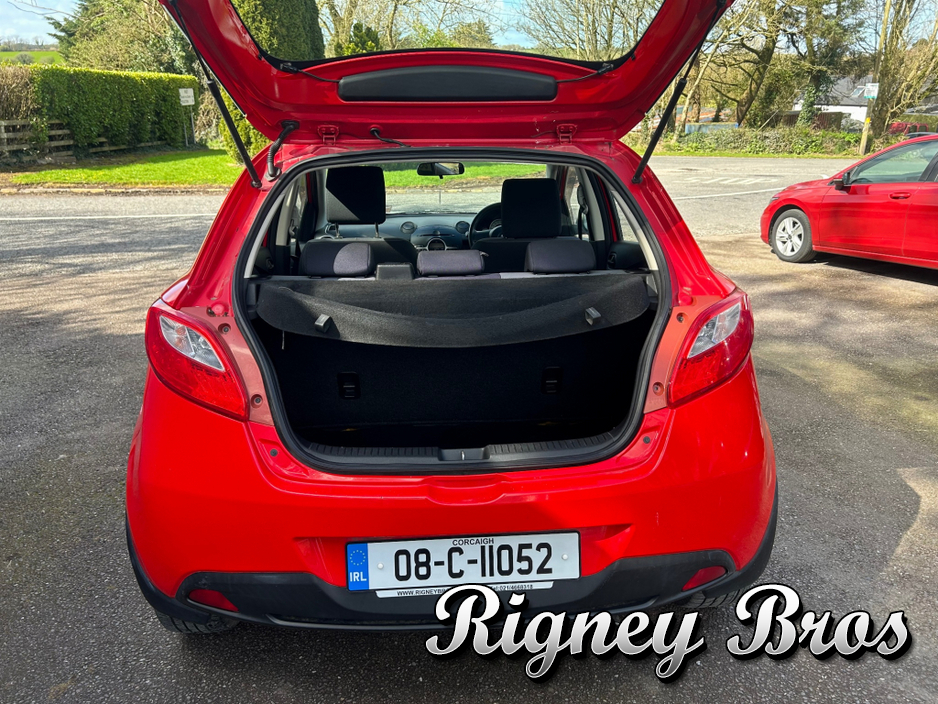 2008 Mazda Mazda2 - image 9