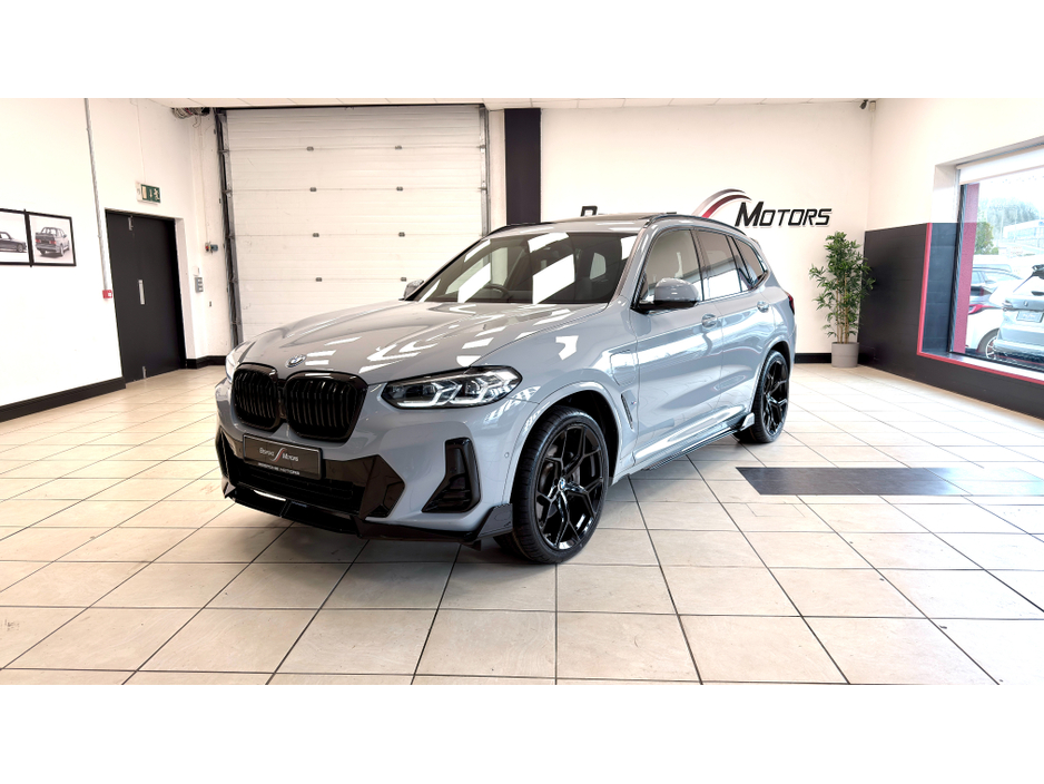 2023 BMW X3 - image 21