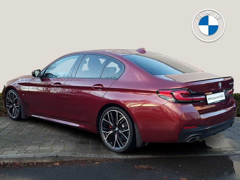 2022 BMW 5 Series - image 2