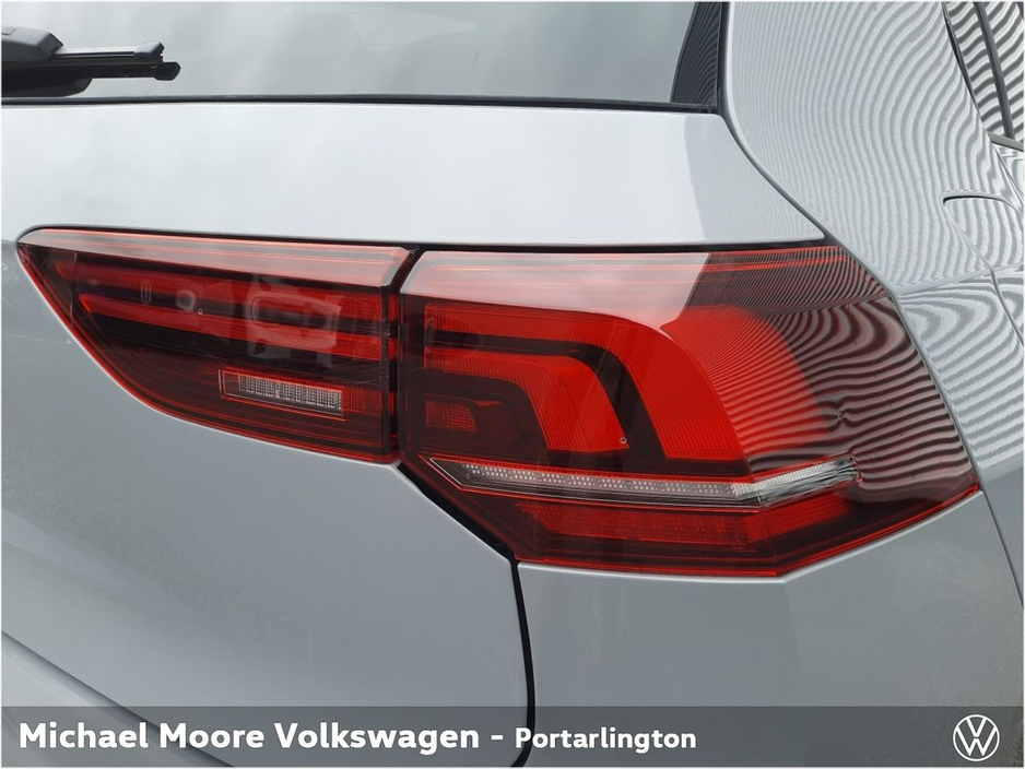 2026 Volkswagen Golf R-LINE 1.5TSI 150HP €42,838