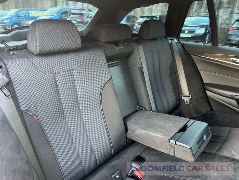 2018 BMW 5 Series MSPORT , PAN ROOF // IMMACULATE €29,950
