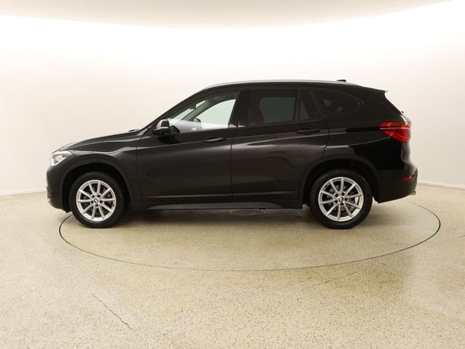 2019 BMW X1 - image 4
