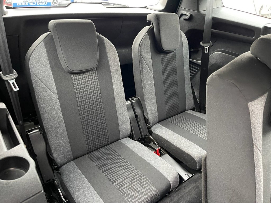 2022 Peugeot 5008 1.5 BlueHDi Active Premium SUV 5dr Diesel Manual Euro 6 (s/s) (130 ps)