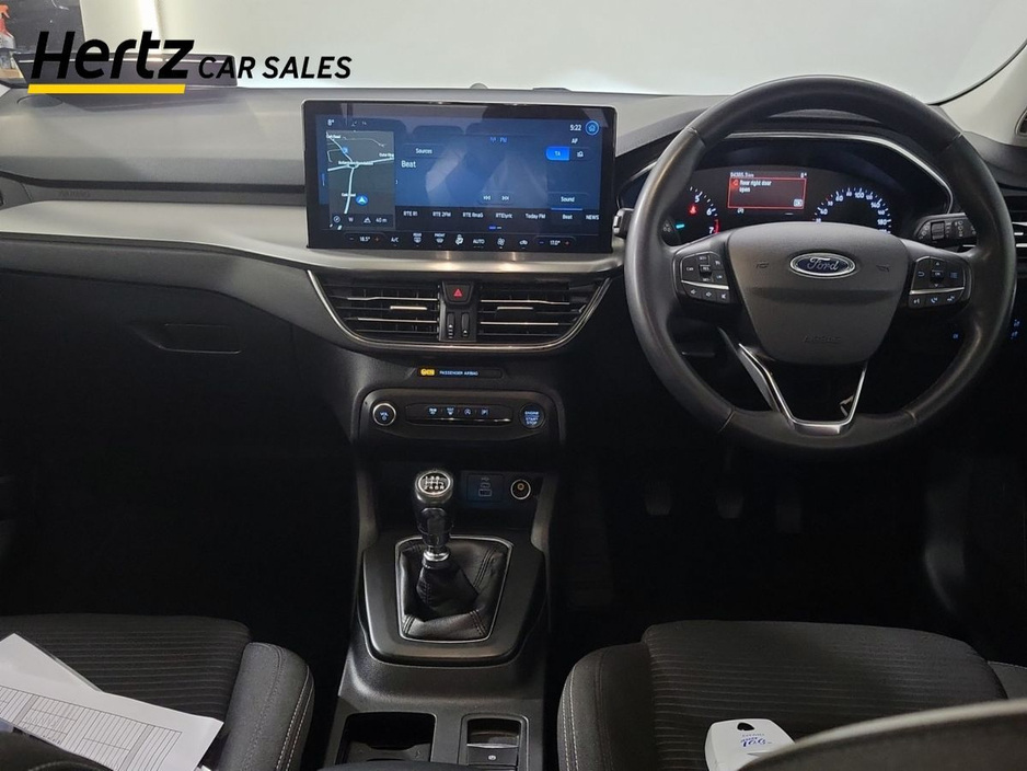 2023 Ford Focus - image 12