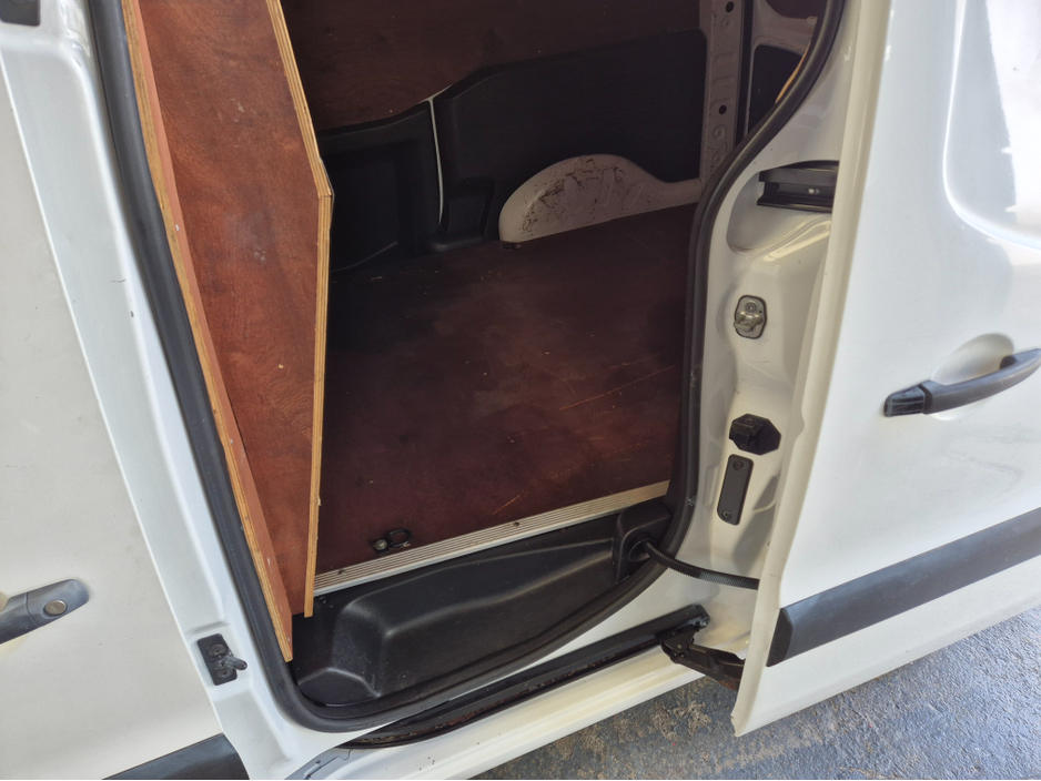 2018 Citroen Berlingo - image 10