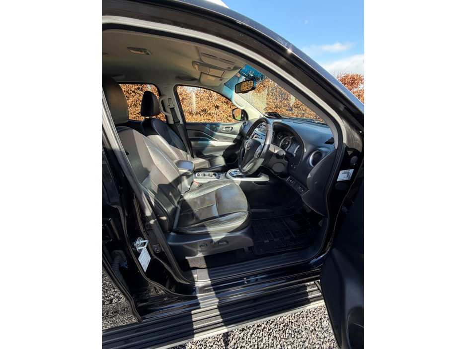 2016 Nissan Np300 - image 15