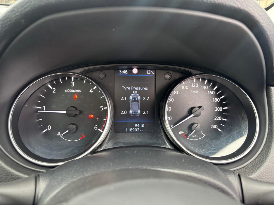 2021 Nissan Qashqai - image 3