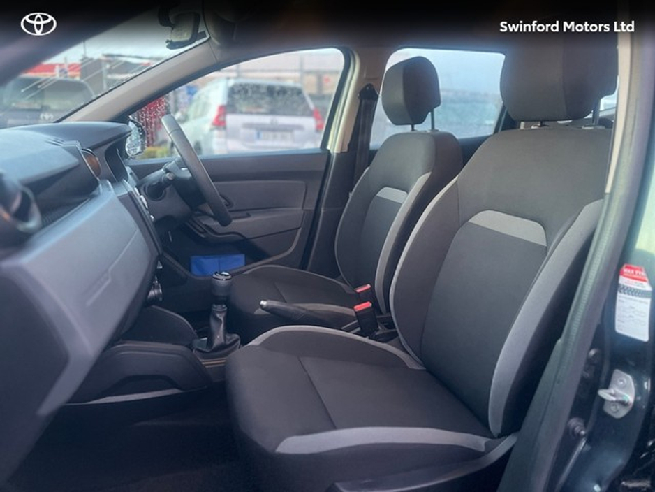 2021 Dacia Duster ESSENTIAL BLUE DCI 115 RE 5DR