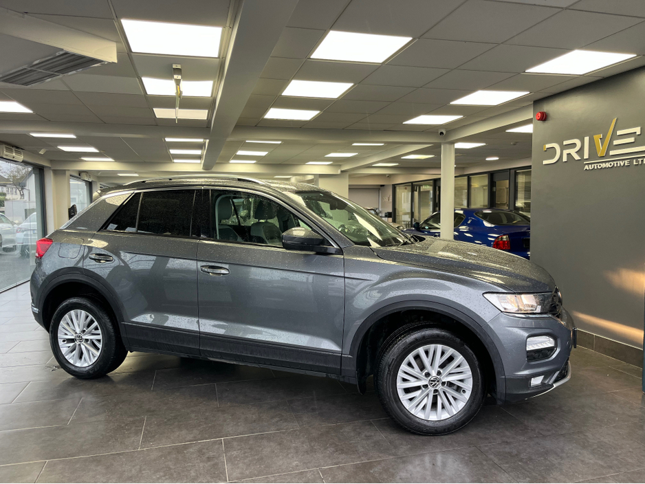 2022 Volkswagen T-Roc DESIGN SPORT 1.0 TSI 110HP €19,900