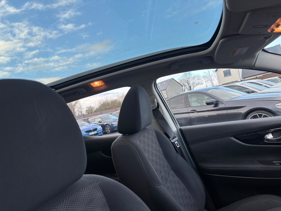 2017 Nissan Qashqai 1.2 PET SV CVT €13,950