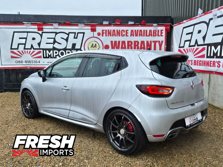 2017 Renault Clio TOP SPEC RS