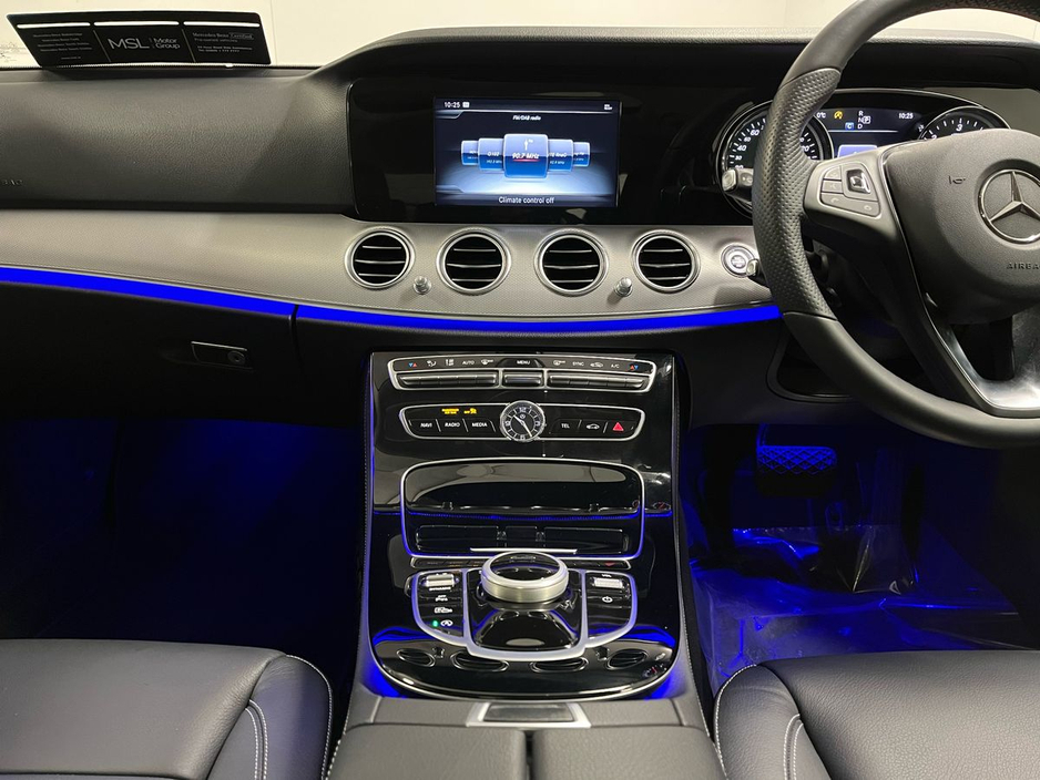 2017 Mercedes-Benz E Class 220d Avantgarde - 17 Inch Alloys - Reversing Camera - Panoramic Sunroof - Ambient Lighting - Sat Nav - Climate Control - Electric Heated Memory Seats - Keyless Start - Auto Lights/Wipers