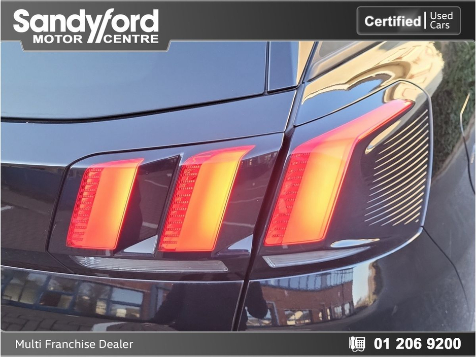 2018 Peugeot 3008 - image 15