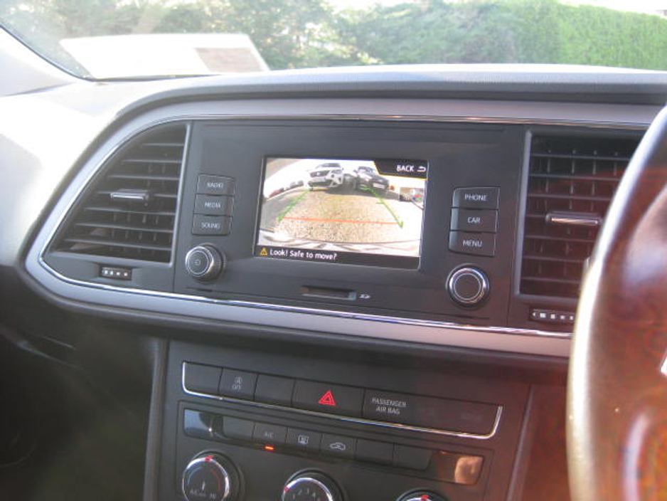 2020 SEAT Leon - image 11