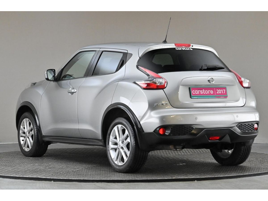 2017 Nissan Juke - image 7