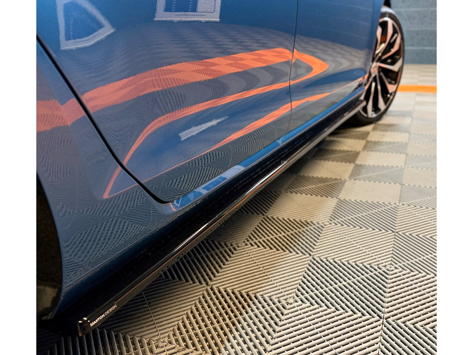 2014 Volkswagen Golf - image 20