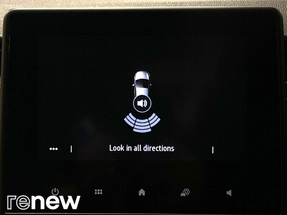 2021 Renault Captur TCe 100 Iconic €17,890