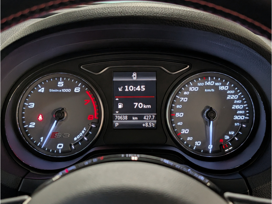 2015 Audi S3 - image 23