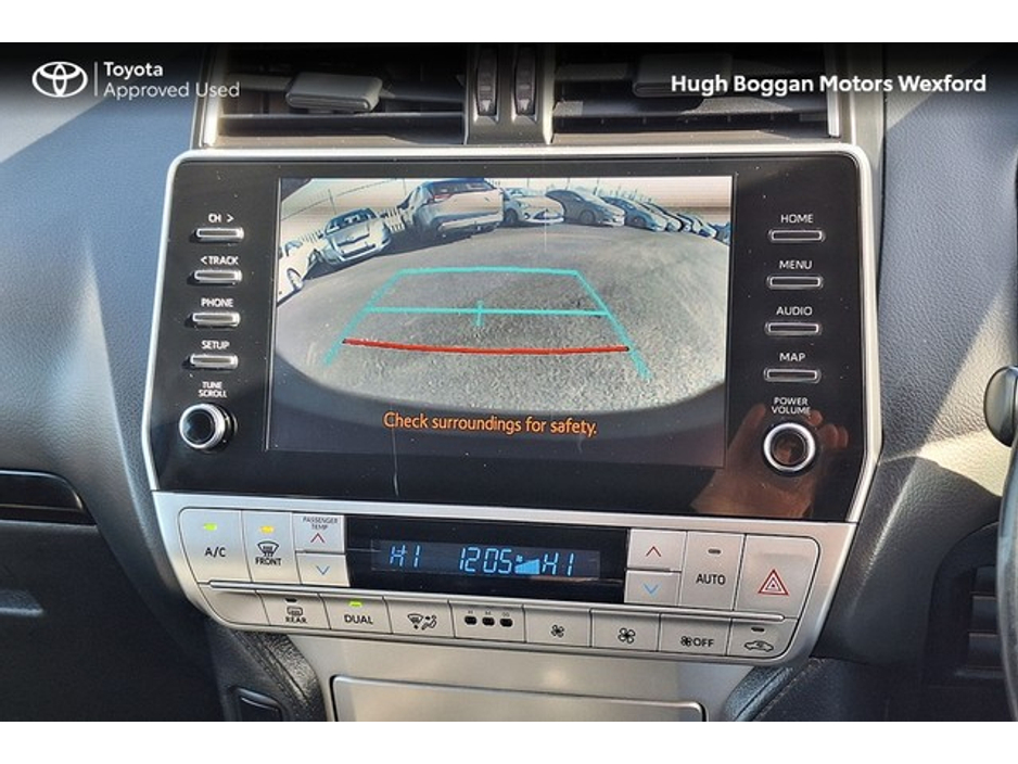 2023 Toyota Landcruiser - image 21